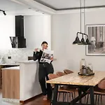 Portofino - Family In Center With Parking By Lion 소포트