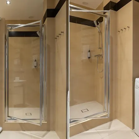 Portofino - Family In Center With Parking By Lion *