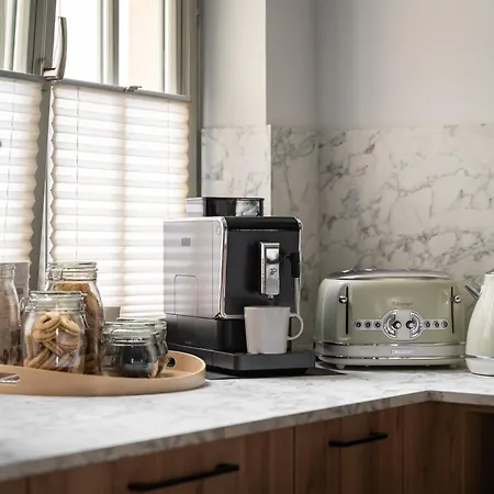 Portofino - Family In Center With Parking By Lion * Sopoty