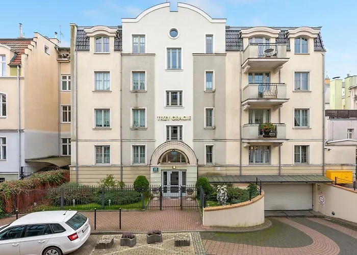 Portofino - Family In Center With Parking By Lion Apartament