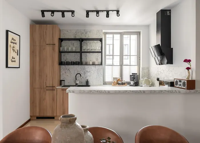 Portofino - Family In Center With Parking By Lion Apartament